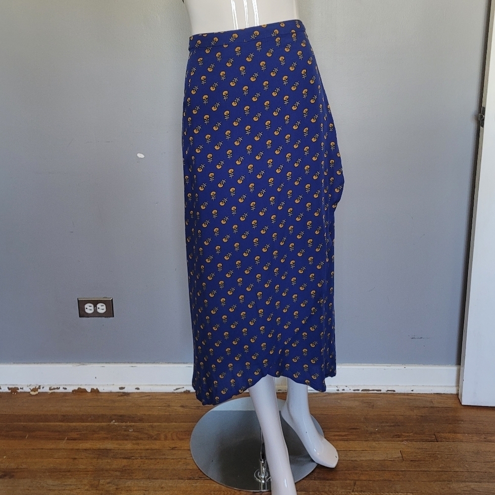 Collectif Bright and Beautiful Gwendolyn Wild Floral Skirt, BNWT, Size XL